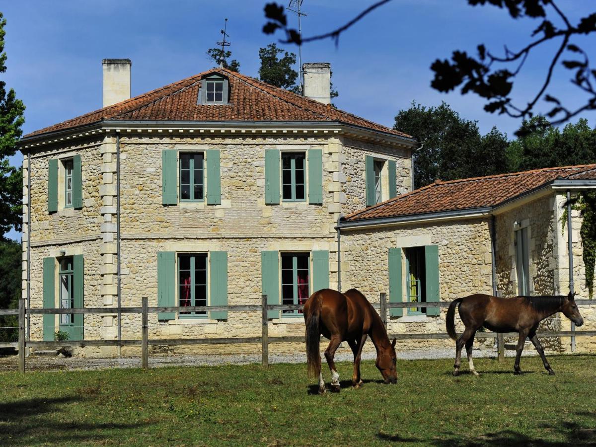 Château De L'isle - D'hôtes